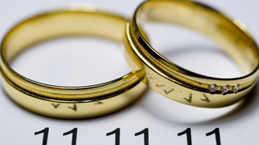 Im trüben November ist der 11.11.11 ein gutes Datum zum Heiraten. Vier Eheschließungen stehen heute im Rheiderland an. © 