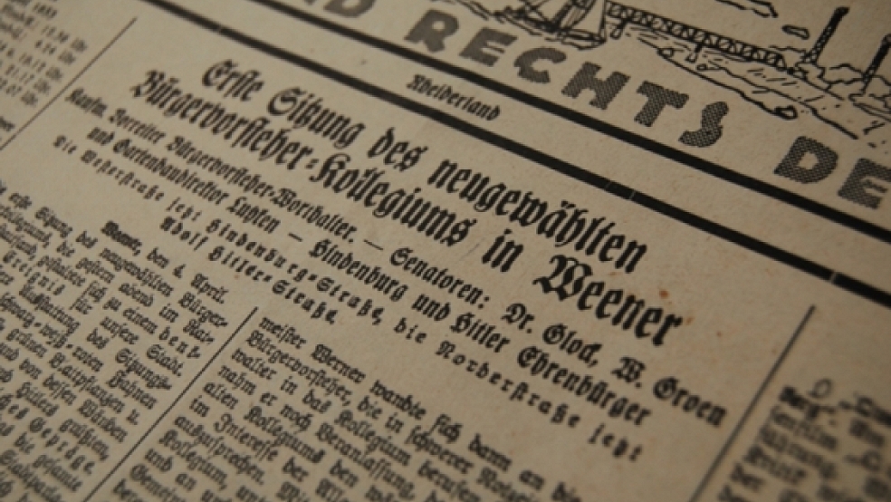Der RZ-Bericht vom 4. April 1933 bestätigt: Adolf Hitler ist zum Ehrenbürger von Weener ernannt worden.  © Foto: Hanken
