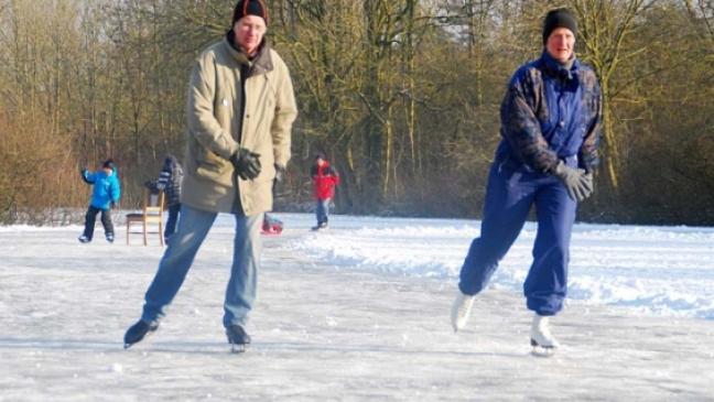 Angler schicken Schöfelfreunde vom Eis