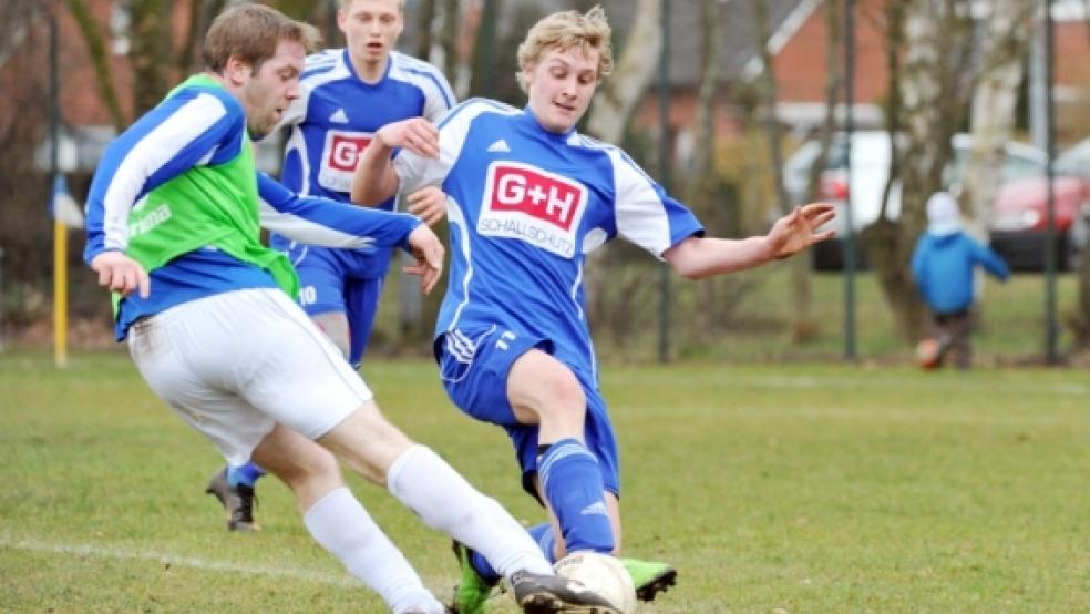 Doppeltorschütze Martin Smid war von der Holthuser Defensive kaum zu halten. © Foto: Bruins