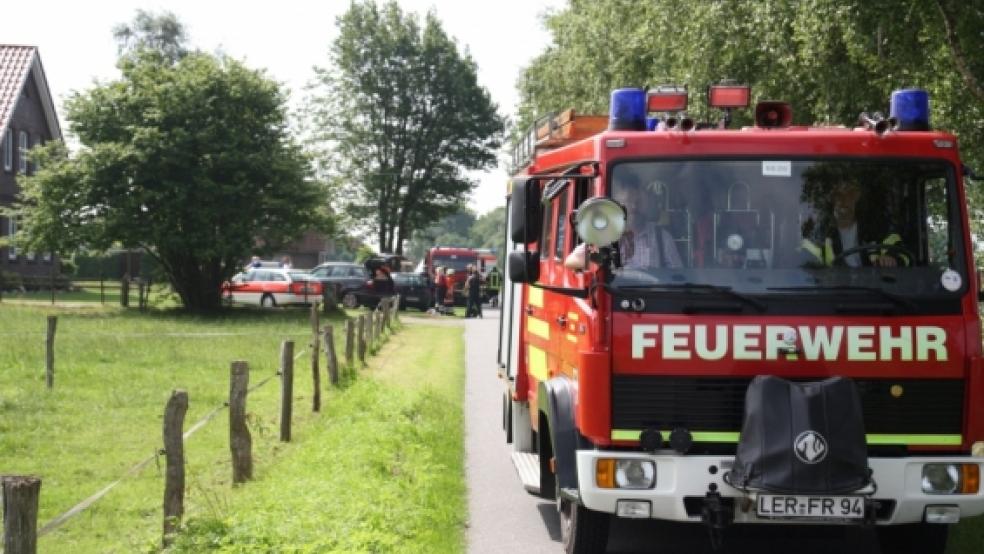 Ein Großaufgebot an Einsatzkräften war in der alten Scheune, in der sich der schreckliche Unfall ereignete, im Einsatz. © Feuerwehr