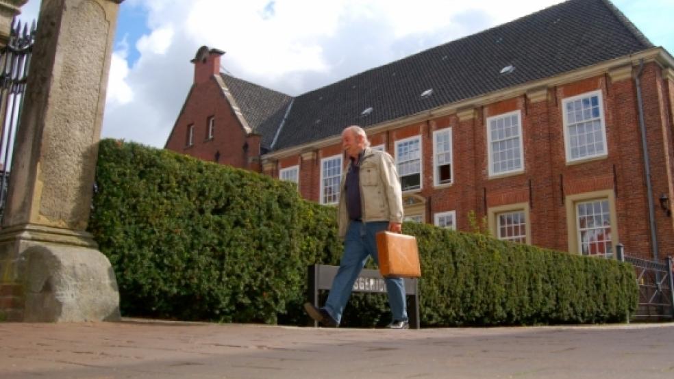 Im Amtsgericht in Leer wurde gestern das Urteil gegen eine 20-jährige Angeklagte aus Weener gesprochen, die am frühen Morgen des 18. November 2011 bei Dunkelheit und Nebel auf der Bundesstraße B 436 bei Ferstenborgum einen tödlichen Verkehrsunfall verursachte.  © Szyska