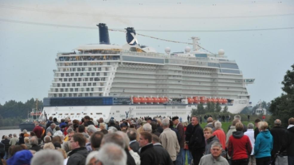 Fast 10.000 Schaulustige erwarteten in Weener die 