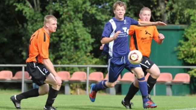 Venekamp mit Derby-Hattrick