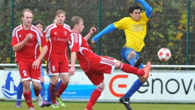 Patzer führt zum goldenen Derby-Tor