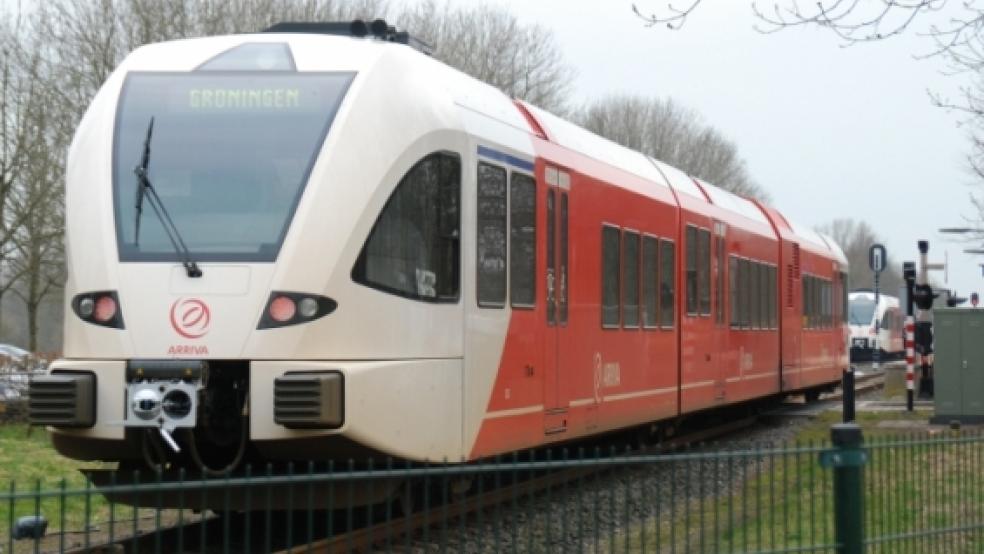 Arriva-Zug in Bad Nieuweschans. Die Bahnverbindung zwischen Leer und Groningen wird gestärkt. Ob langfristig ein Haltepunkt in Bunde realisiert werden kann, ist noch offen. © Hanken