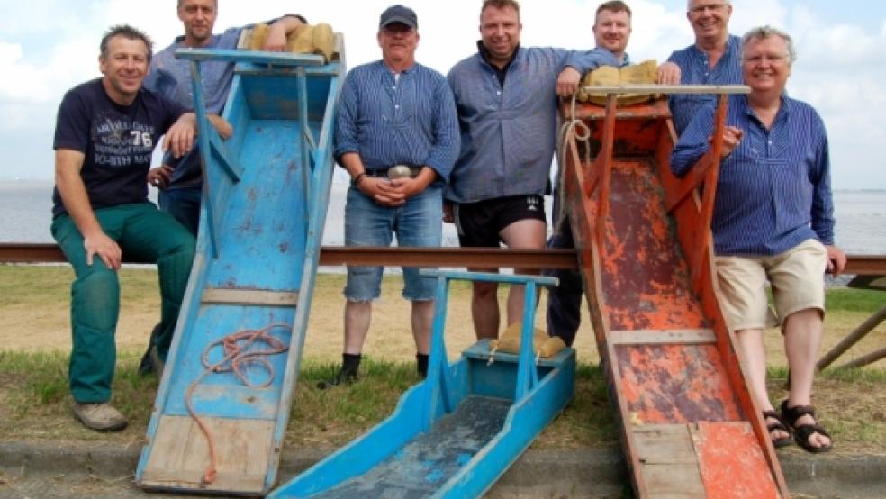Das Orga-Team des Verkehrsvereins Ems-Dollart sorgte bereits im vergangenen Jahr für einen reibungslosen Ablauf: (von links): Richard Nie, Johann Robbe, Karl Karper, Gerwin Kuhlmann, Jörg Folten, Johnny Duin und Luitpold Handwerker.  © Archiv: Szyska