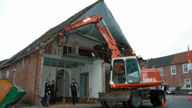 Hesse-Haus weicht halben Meter zurück