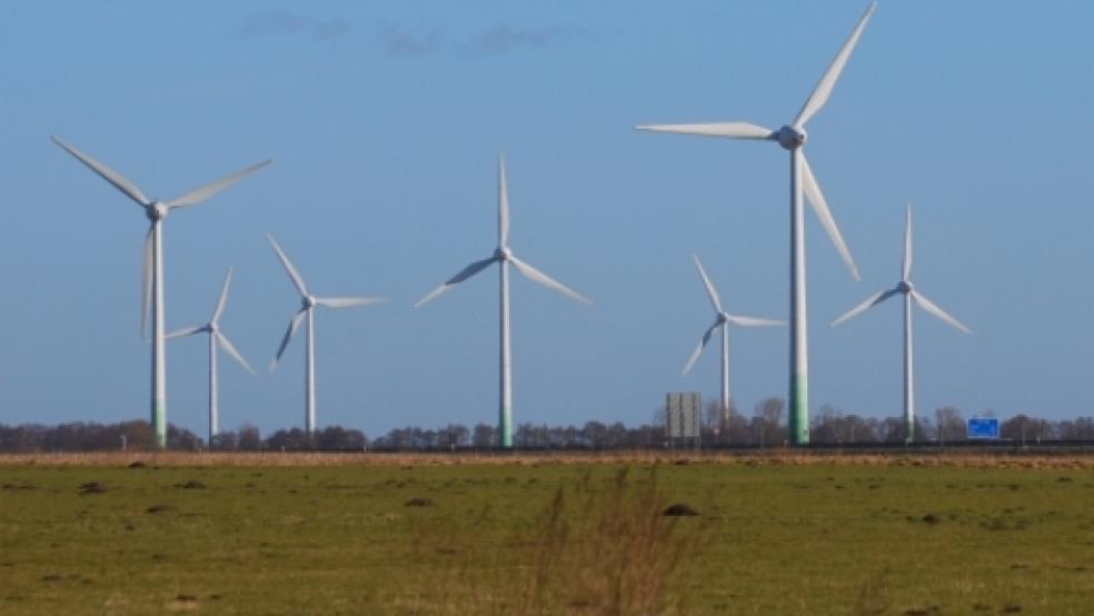 Nicht nur in Ostfriesland (hier der Windpark Weenermoor) setzen Betreiber auf moderne Enercon-Anlagen. Auch der Windpark bei Crotone (Süditalien) ist mit Konvertern 
