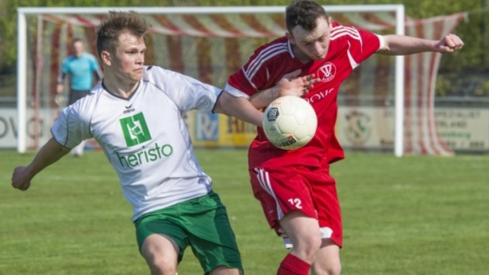 Für den Kampf nicht belohnt wurden Vladislav Bertram (r.) und seine Mitspieler bei der Niederlage gegen Bad Rothenfelde. © Foto: Mentrup