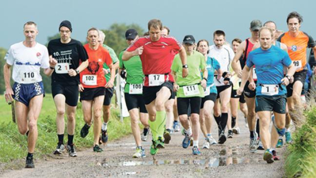 Bruns und Steinke über zehn Kilometer vorn