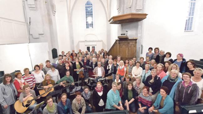 Rheiderländer singen für den guten Zweck