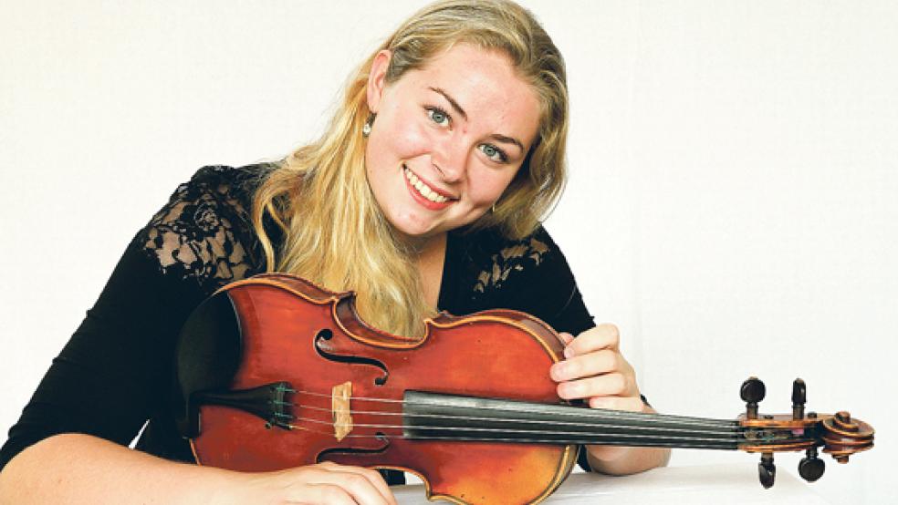 Geigerin Amarins Wierdsma wird eine große Karriere vorausgesagt. Sie wird gemeinsam mit Eva van Haaften zwei Violin-Doppelkonzerte in Weener zu Gehör bringen. © Foto: privat