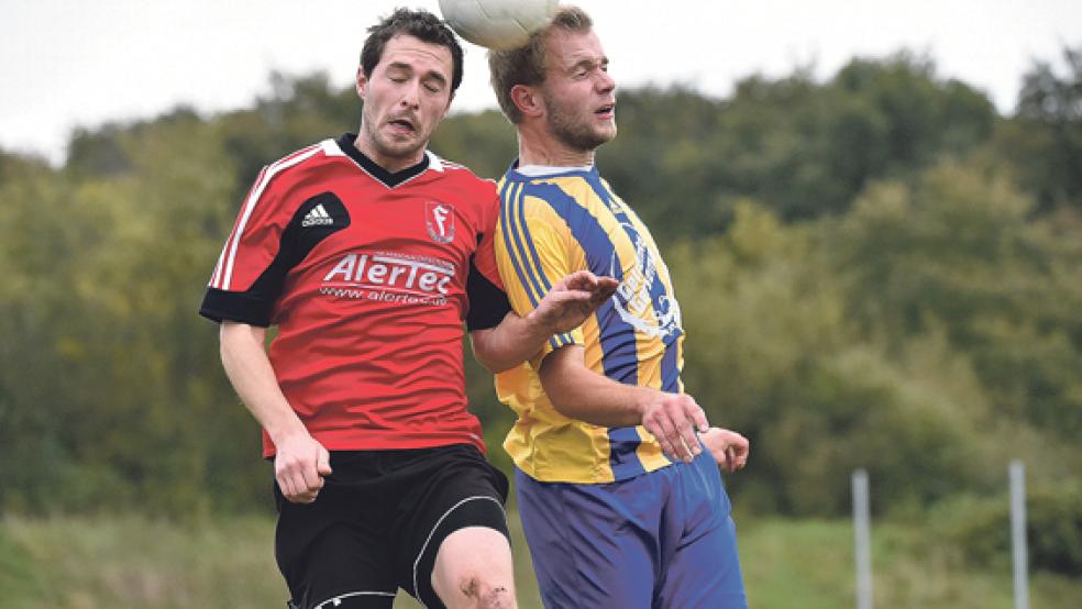 Den Aufschwung vom vergangenen Wochenende wollen die Weeneraner um Kevin Kessens (rechts) heute gegen Borssum fortsetzen. © Foto: Bruins