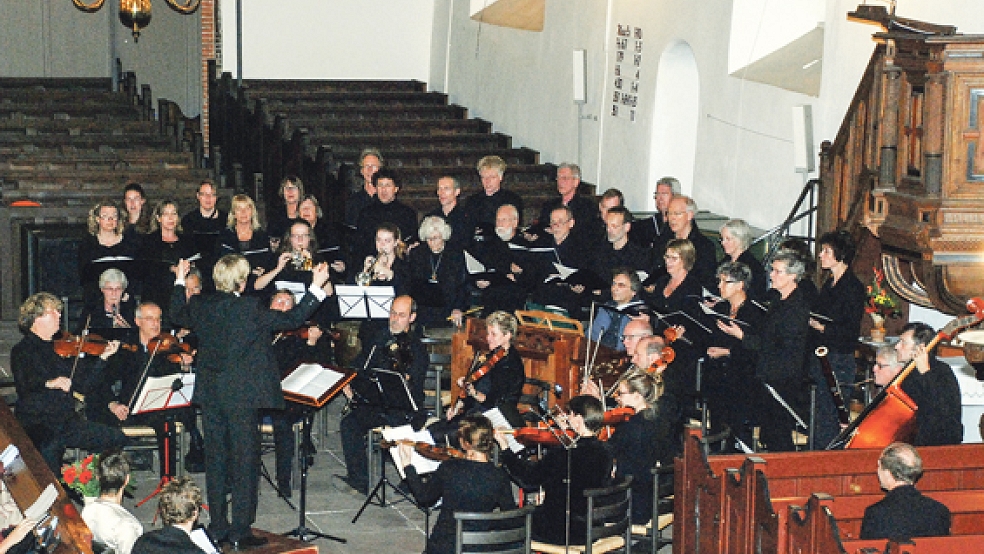 Das »Noordelijk Bach Consort« aus Groningen war zum zweiten Mal zu Gast in der Georgskirche in Weener. © Fotos: Kuper