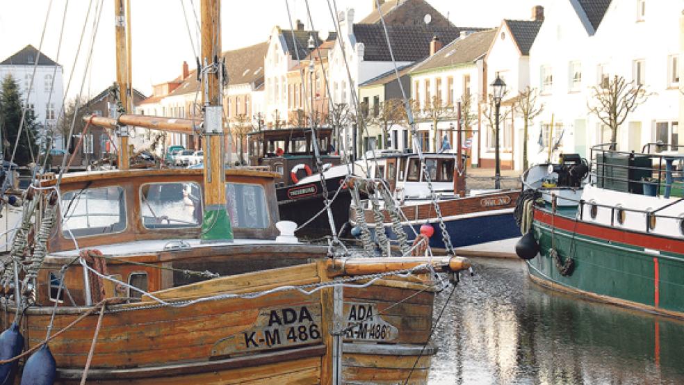 Das »Boot« bleibt, die »Besatzung« ändert sich: Die Auflösung des Aufsichtsrates der Hafen und Tourismus GmbH Weener ist beschlossen. Der Verwaltungsausschuss und der Rat übernehmen seine Aufgaben. © Archivfoto: Hanken