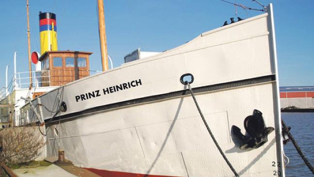 Prinz Heinrich im Juli auf großer Fahrt