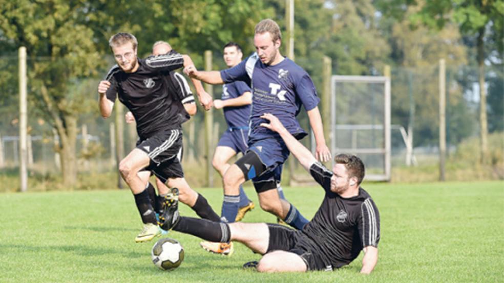 Gerüstet für die Rückserie ist der Heidjer SV. Für Patrick Halwas und Co. geht es zunächst gegen Ihrhove II. © Foto: Bruins