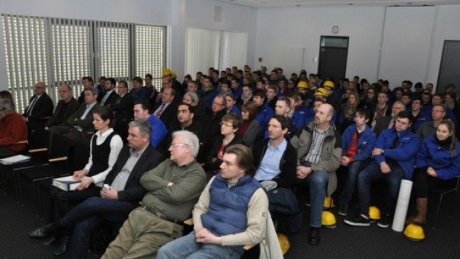 Kreistag in der Ostfrieslandhalle