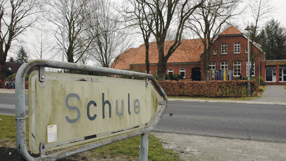 Wird die Heidjer Dorfschule wieder auf Dauer und täglich mit Leben erfüllt? Die Lebenshilfe hat Interesse. © Foto: Szyska