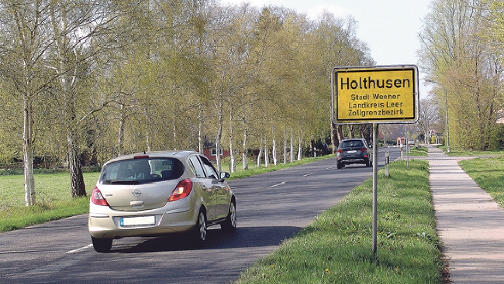 Die Polizei will an der Katzenburger Straße in Holthusen verstärkt Geschwindigkeitskontrollen durchführen. © Foto: Boelmann