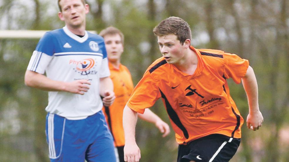 Marco Dreesmann brachte Wymeer im Derby gegen Möhlenwarf in Führung. © Foto: Schulte