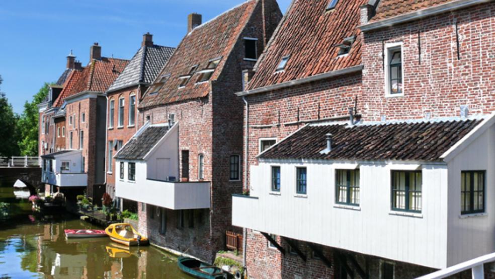 Das markante Merkmal von Appingedam sind die »Hängenden Küchen«. © Foto: privat