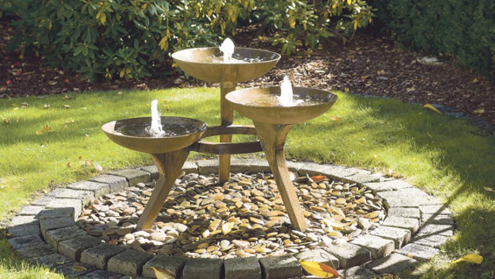 Wieder da: Der Böke-Brunnen aus dem Garten des Kunsthauses Leer. Die mutmaßlichen Diebe brachten das Kunstwerk zu einem Schrotthandel nach Weener. © Foto: Landkreis Leer