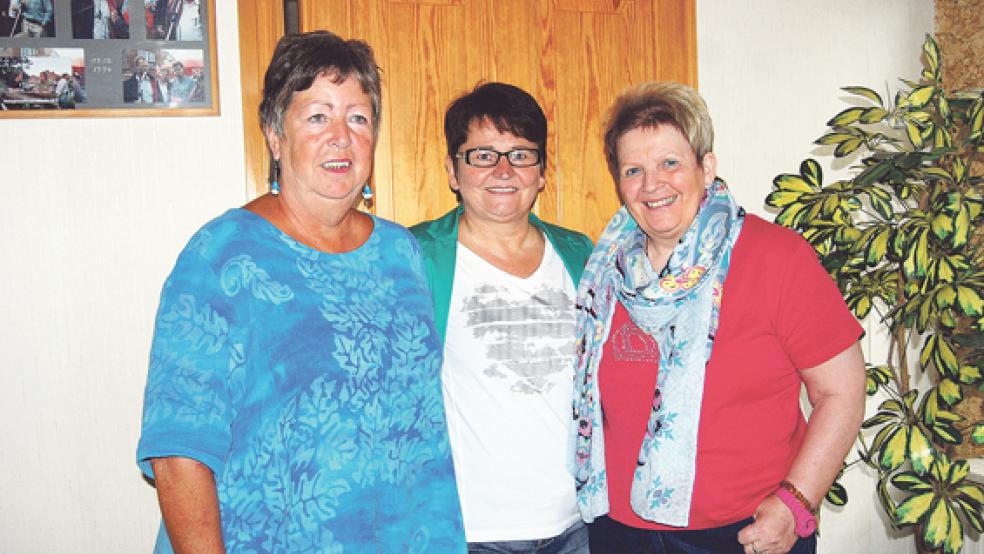 Waltraud Nischwitz, Heike Cassens und Ursula Mierke (von links) begleiten die Arbeit der Arbeitsgruppe für Frauen der SPD im Stadtverband Weener federführend. © Foto: Hoegen