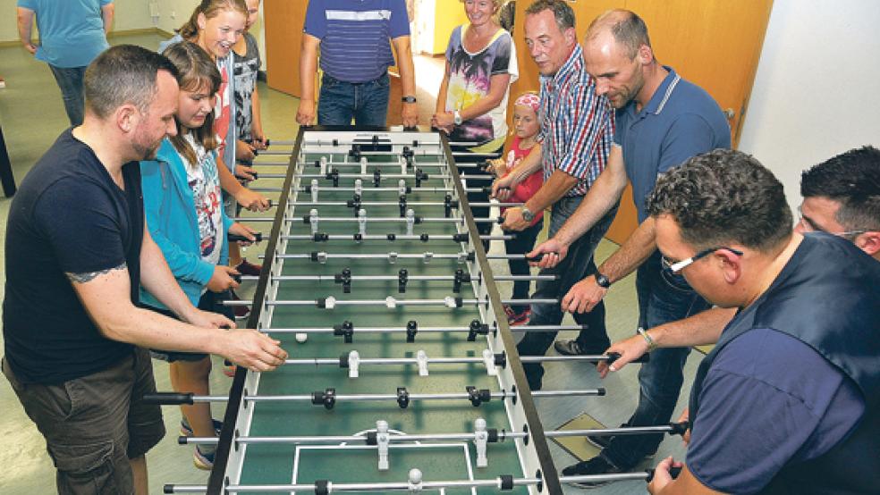 Der Achter-Tisch war bei Groß und Klein beliebt. © Foto: Wolters