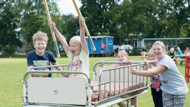 Farbenfrohes Finale der Sportwoche