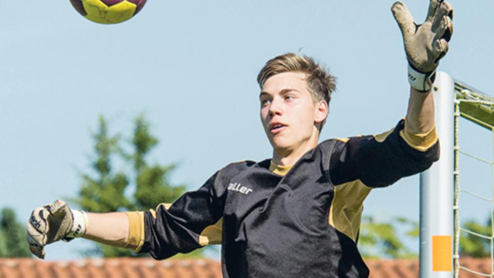 Möhlenwarf um Torhüter Timo Troff war im vergangenen Jahr die Überraschungsmannschaft beim Rheiderland-Pokal. Was gelingt den Sportfreunden dieses Mal? © Foto: Mentrup