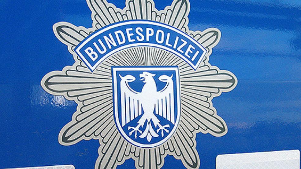 EIn 49-jähriger Niederländer ging dem Grenzüberschreitenden Polizeiteam in Bunde ins Netz. Der Mann war zur Fahndung ausgeschrieben, konnte die Haft aber abwenden, indem er einen Geldbetrag aufbrachte. © Foto: privat