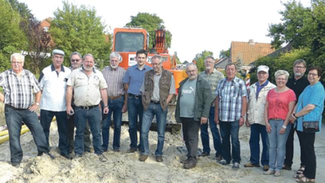 Bunder Genossen besuchen Baustelle an Boenster Straße