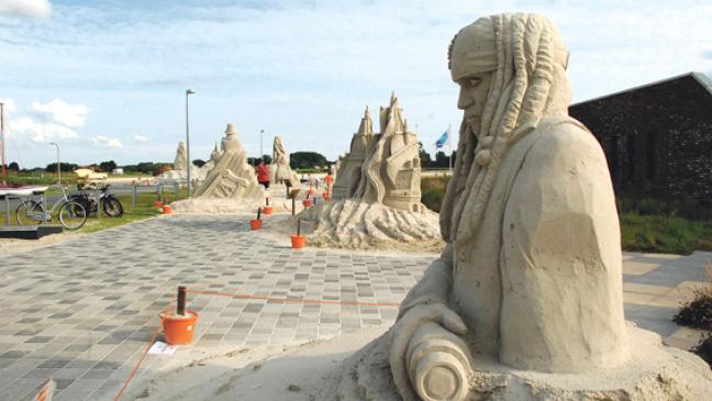 Eckige Körner ideal für große Sandskulpturen