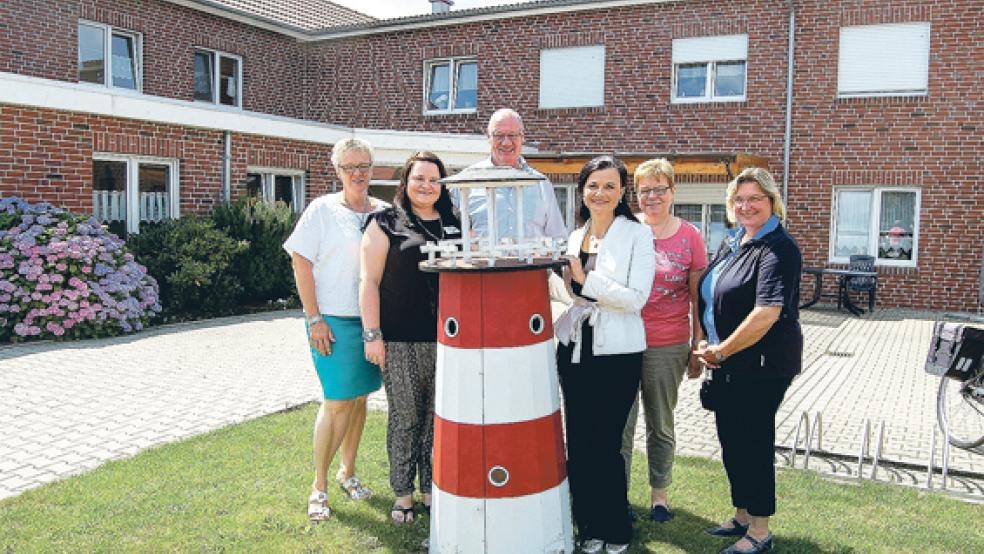 Gäste und Gastgeber: Anja Korte-Duismann, Meike Kaput, Ralf Korte, Gitta Connemann, Gesine Busemann und Annemarie Tütjer (von links).  © Foto: privat