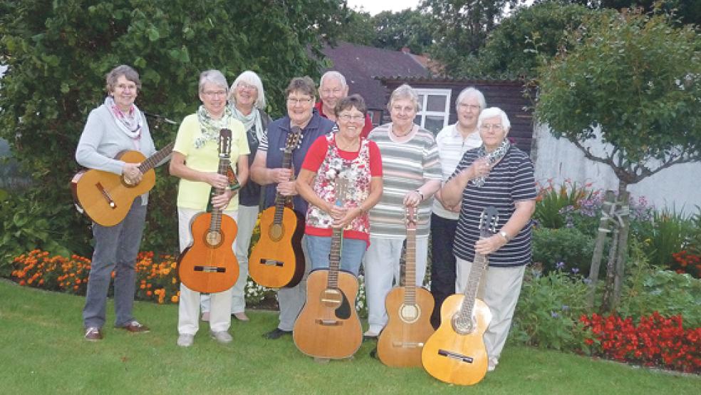 Der Gitarrenchor Jemgum-Nendorp feiert dieses Jahr das 40-jährige Bestehen.  © Foto: privat