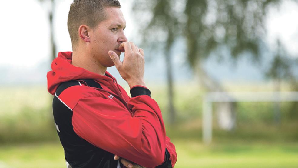 Zweites Derby, zweiter Sieg: Für Carsten Voß und seine Jemgumer läuft es derzeit rund. © Foto: Mentrup