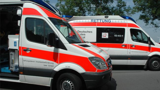 Fußgänger von Auto erfasst