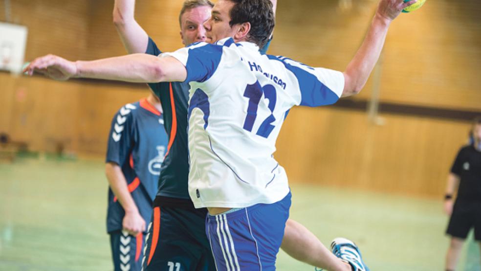 Eine Mammutaufgabe steht den Holthuser Handballern um Nico Havrilla gegen Friedrichsfehn/Petersfehn bevor. © Foto: Mentrup