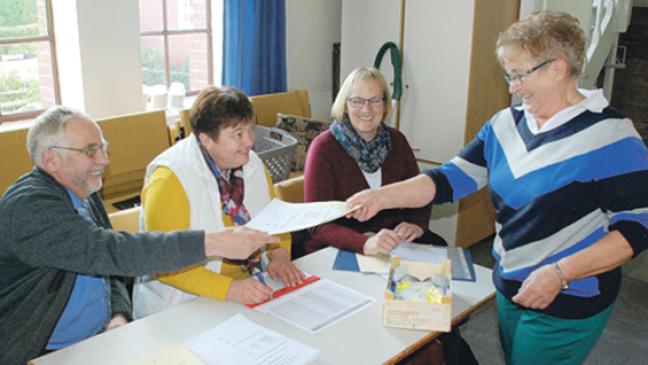 Die Kirchenältesten und Gemeindevertreter