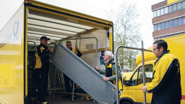 Post-Betten für Not-Unterkunft in BBS-Halle