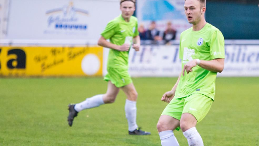 In Leer setzte Lukas Siemers in dieser Saison bereits ein Ausrufezeichen, als er mit dem SVM im Conti-Cup einen 3:0-Erfolg beim JFV Leer feierte.  © Foto: Mentrup