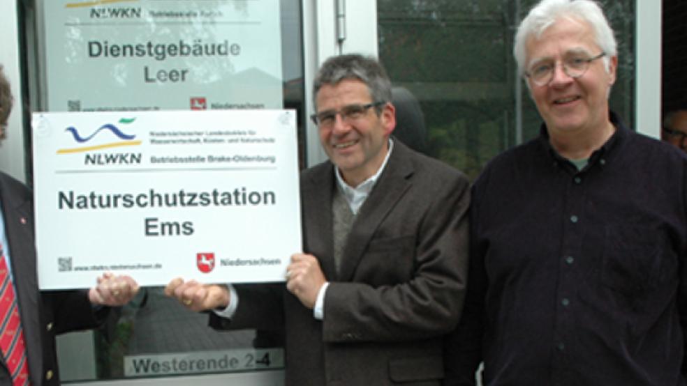 Die Mitarbeiter der Naturschutzstation Ems, Heinrich Pegel (von links) und Peter Pauschert, wollen bald in größere Räume umziehen. © Foto: Szyska