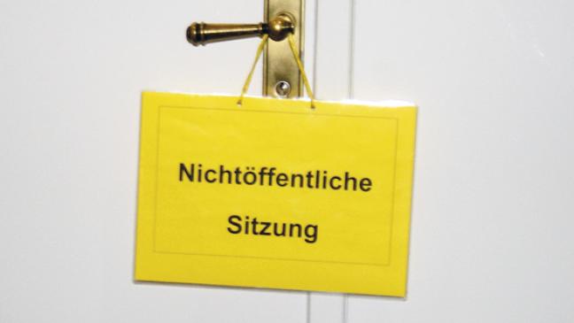 Angehörige der Opfer  bedroht