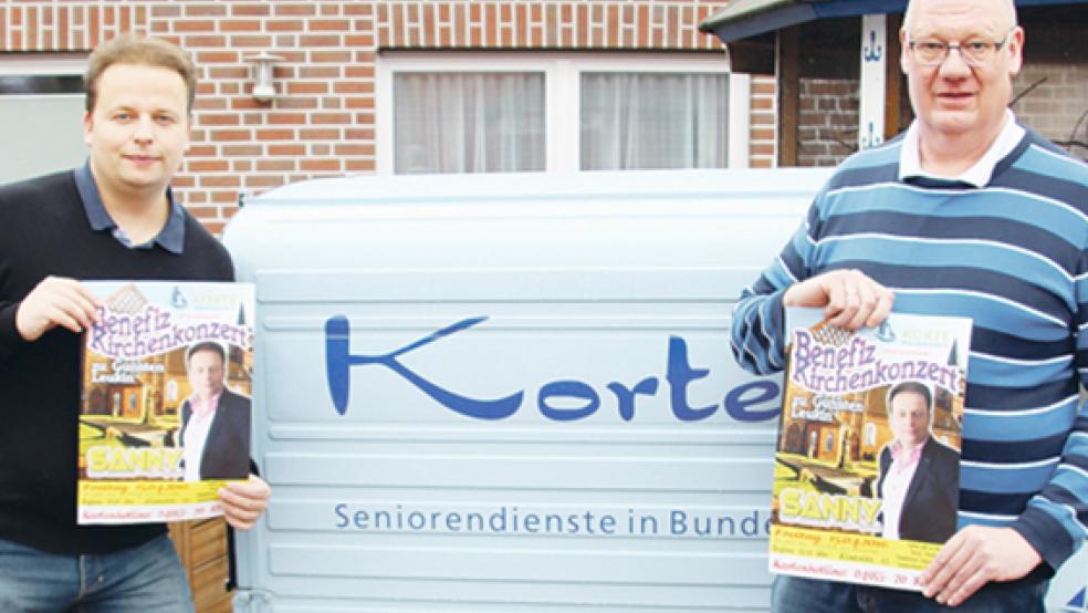 Hoffen auf viele Besucher beim Benefiz-Konzert: Sänger Sanny (links) und Seniorenheimbetreiber Ralf Korte. © Foto: privat