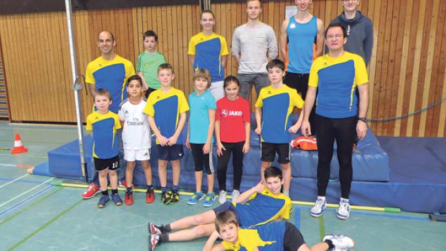 Leichtathleten  des TuS vorne mit dabei