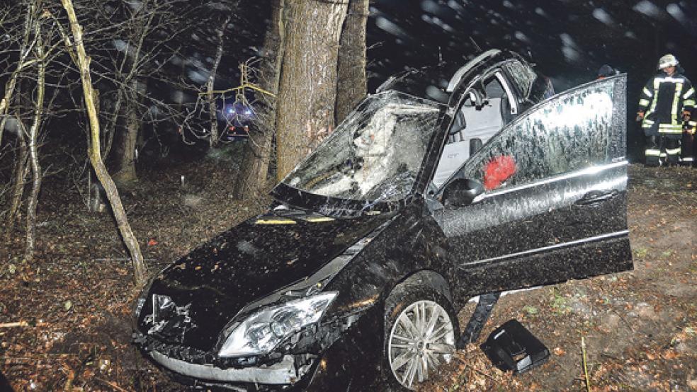 Bei einem Verkehrsunfall am Dienstagabend in Selverde wurde am Dienstagabend ein Mann schwer verletzt.  © Foto: Wolters