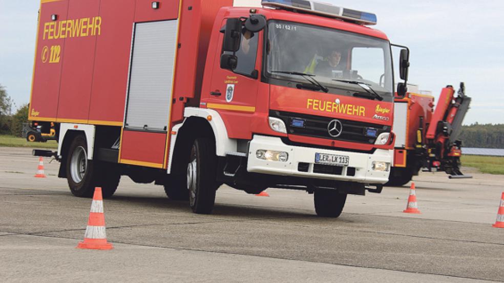 Feuerwehren kämpfen mit Nachwuchsproblemen. Der Kreistag entscheidet nächste Woche über einen Zuschuss für den Führerschein-Erwerb (ehemalige Klasse 3). © Foto: RZ-Archiv