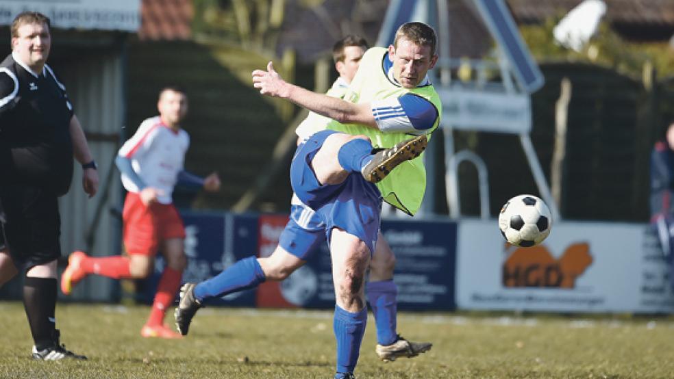 Peter Rand feierte mit den Möhlenwarfern einen gelungenen Auftakt ins Punktspieljahr. © Foto: Bruins